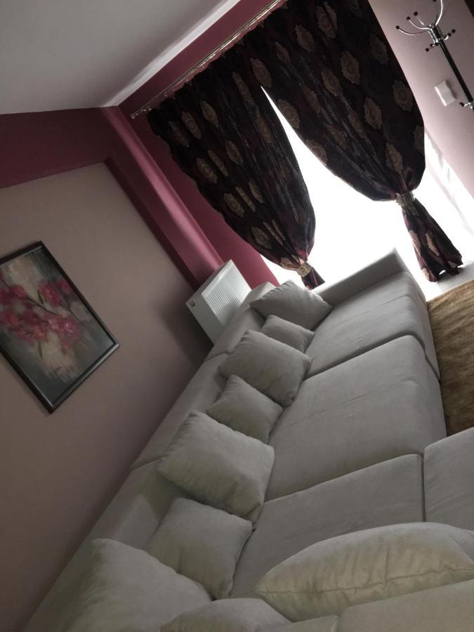 Archontiko Kirfis In Desfina Aparthotel Bagian luar foto