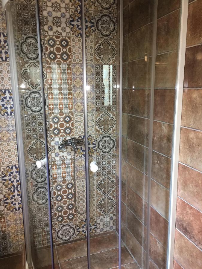Archontiko Kirfis In Desfina Aparthotel Bagian luar foto